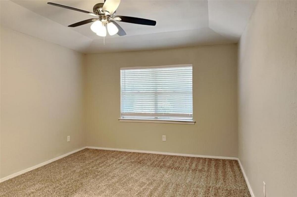 Picture of Home For Sale in Arlington, Texas, United States