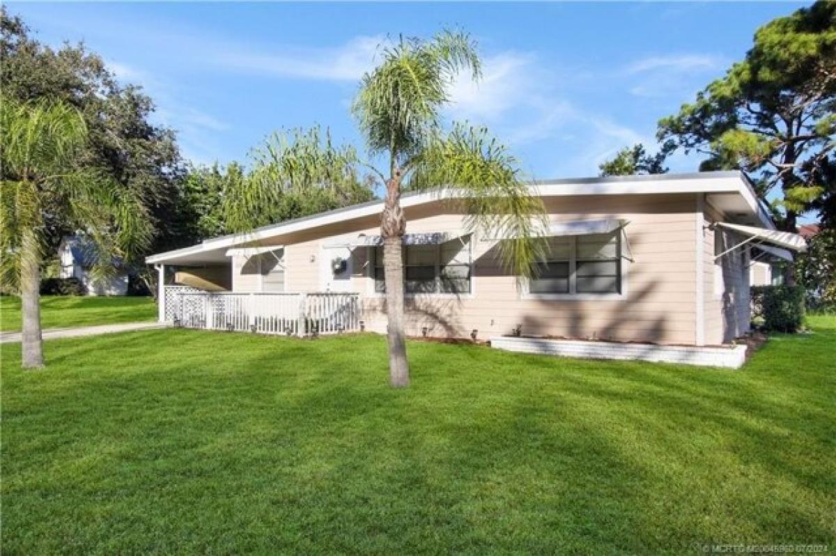 Picture of Home For Sale in Stuart, Florida, United States