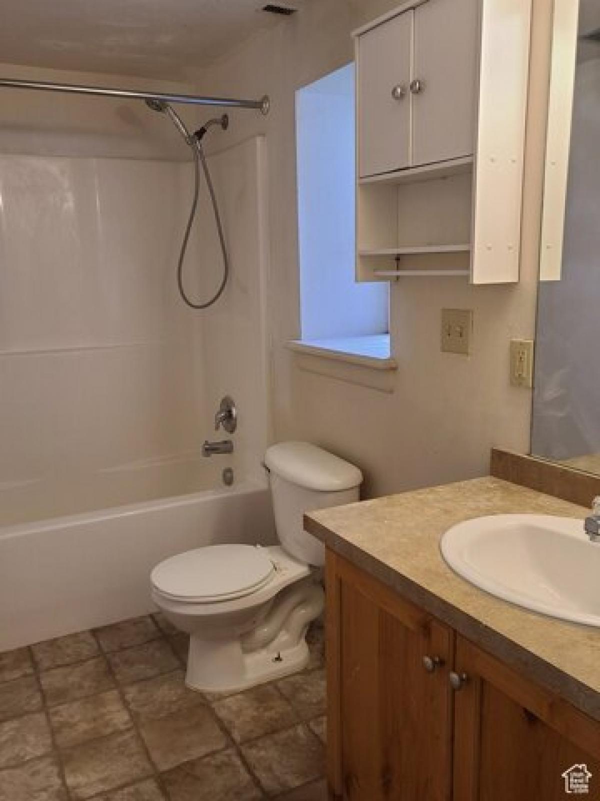 Picture of Home For Sale in Provo, Utah, United States