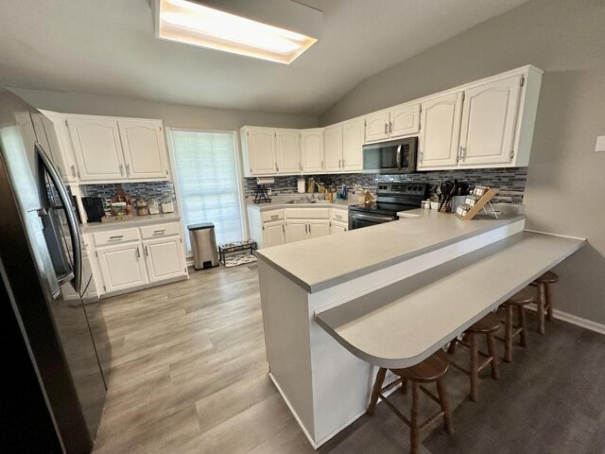 Picture of Home For Sale in Somerset, Kentucky, United States