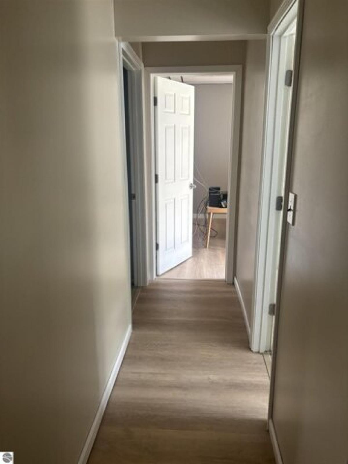 Picture of Home For Sale in Oscoda, Michigan, United States