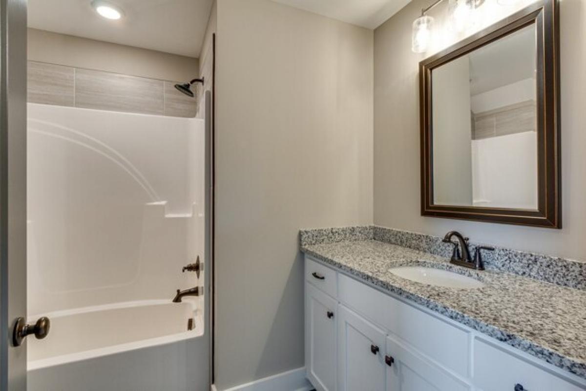 Picture of Home For Sale in Murfreesboro, Tennessee, United States