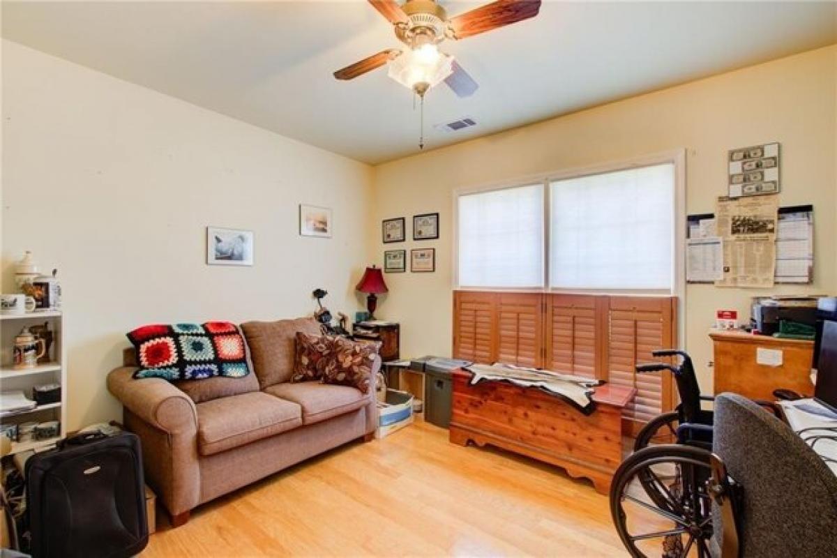 Picture of Home For Sale in Powder Springs, Georgia, United States