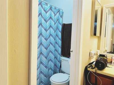 Home For Sale in Dickinson, Texas