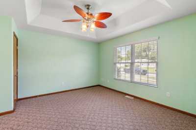 Home For Sale in Crown Point, Indiana