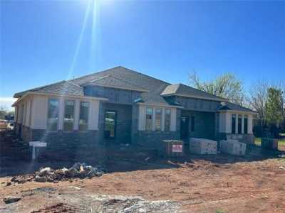 Home For Rent in Edmond, Oklahoma