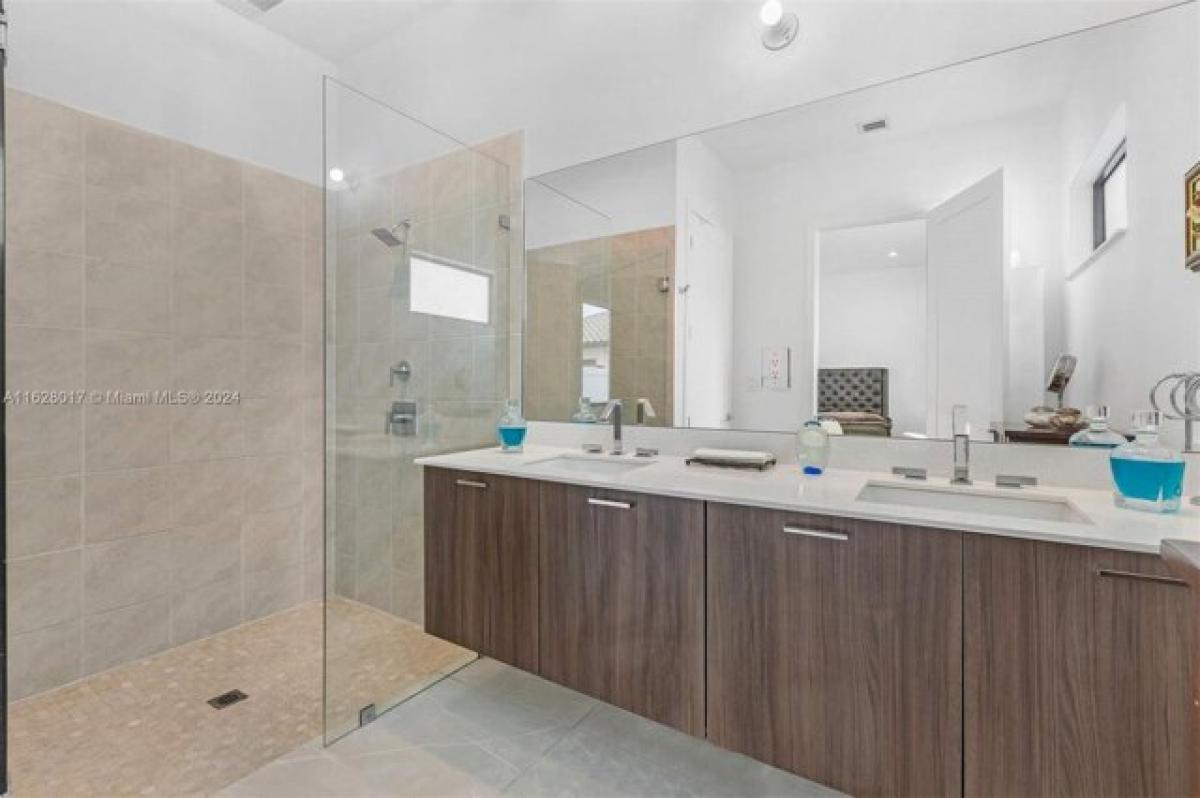 Picture of Home For Rent in Doral, Florida, United States