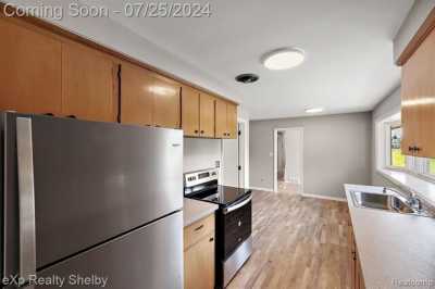 Home For Sale in Troy, Michigan