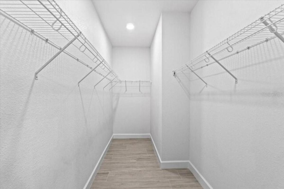 Picture of Home For Sale in Englewood, Florida, United States