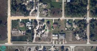 Residential Land For Sale in Lake Placid, Florida