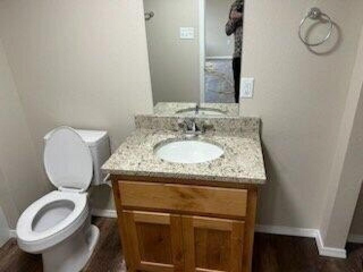 Picture of Home For Sale in Clarksville, Arkansas, United States