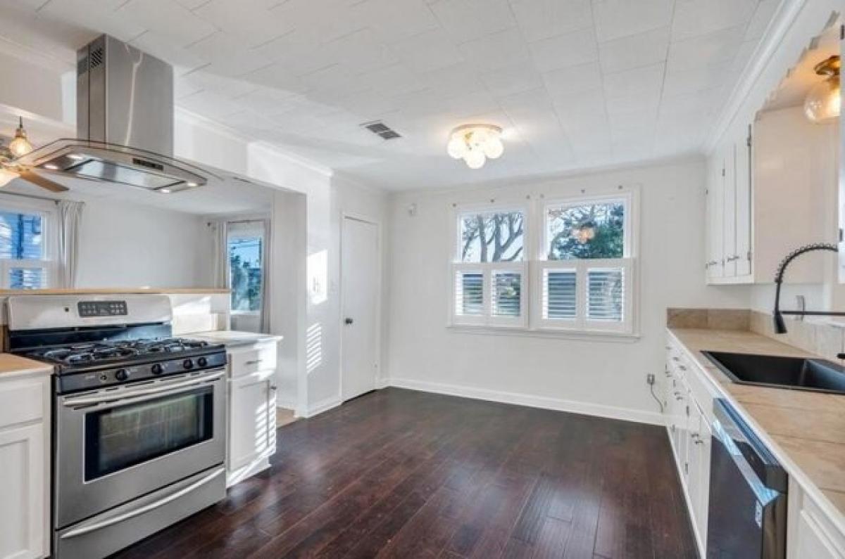 Picture of Home For Sale in Metairie, Louisiana, United States