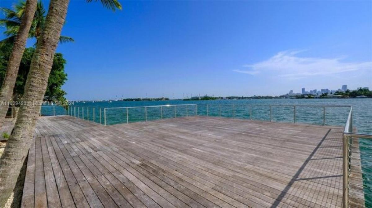 Picture of Home For Sale in Miami Beach, Florida, United States