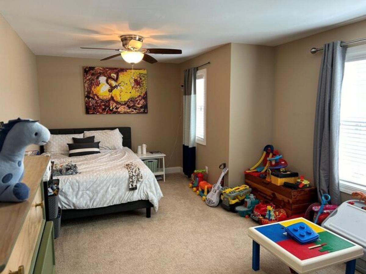 Picture of Home For Sale in Knoxville, Tennessee, United States