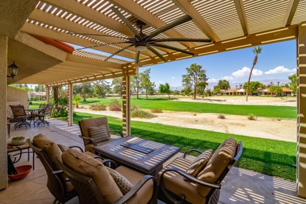 Picture of Home For Sale in Palm Desert, California, United States