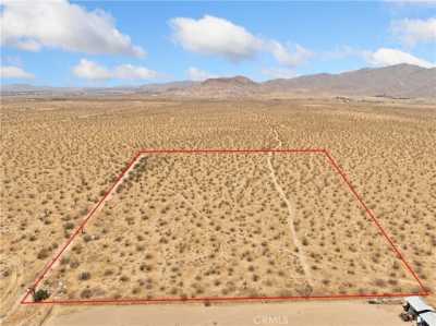 Residential Land For Sale in Apple Valley, California