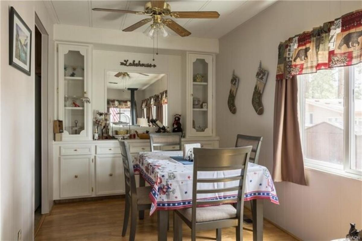 Picture of Home For Sale in Big Bear Lake, California, United States