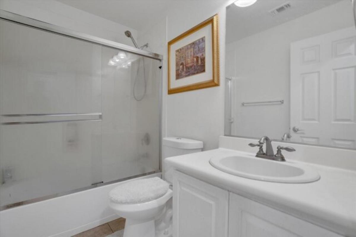 Picture of Home For Sale in Stockton, California, United States