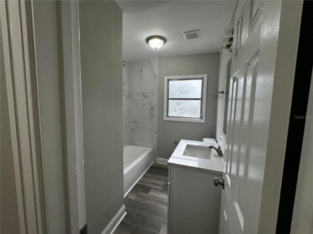 Picture of Home For Sale in Gulfport, Florida, United States