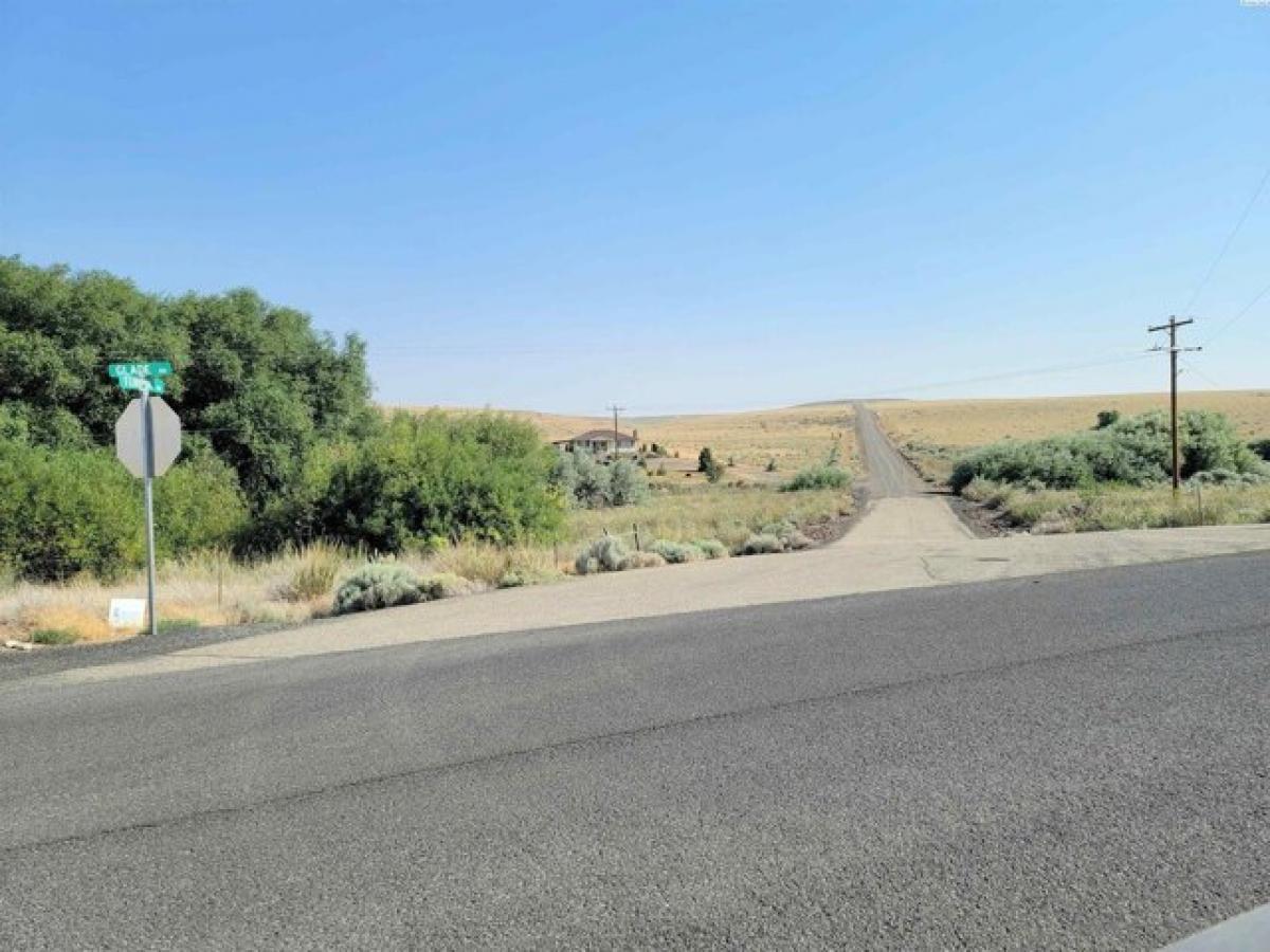 Picture of Residential Land For Sale in Mabton, Washington, United States