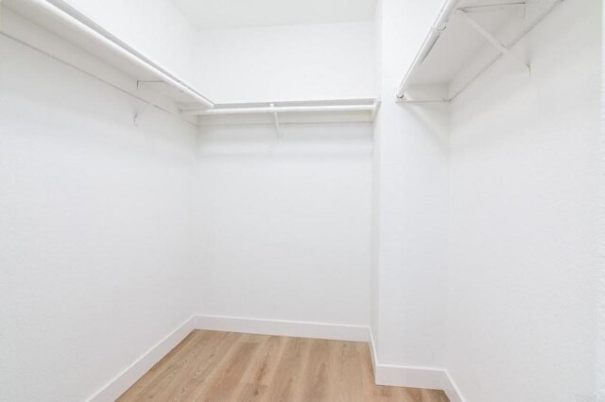 Picture of Home For Sale in Escondido, California, United States