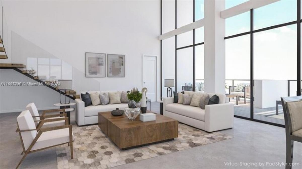 Picture of Home For Sale in Miami Beach, Florida, United States