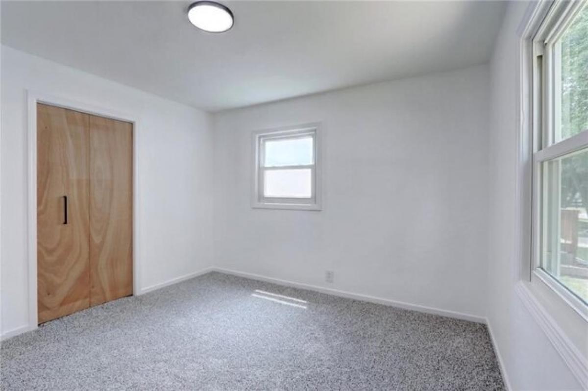 Picture of Home For Sale in Kansas City, Missouri, United States