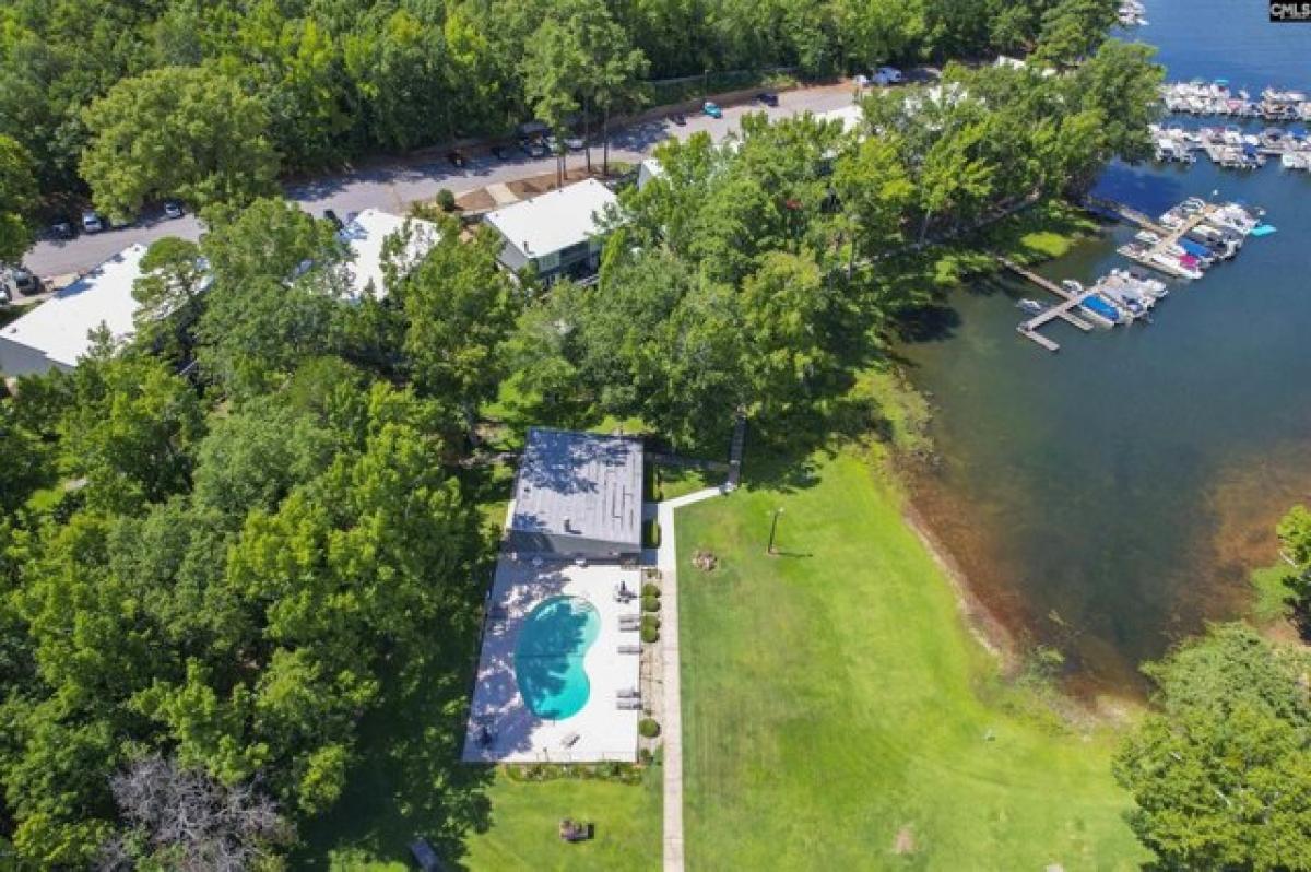 Picture of Home For Sale in Lexington, South Carolina, United States