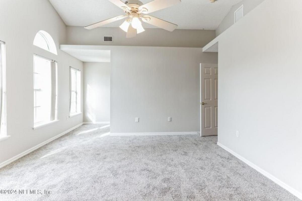 Picture of Home For Sale in Middleburg, Florida, United States