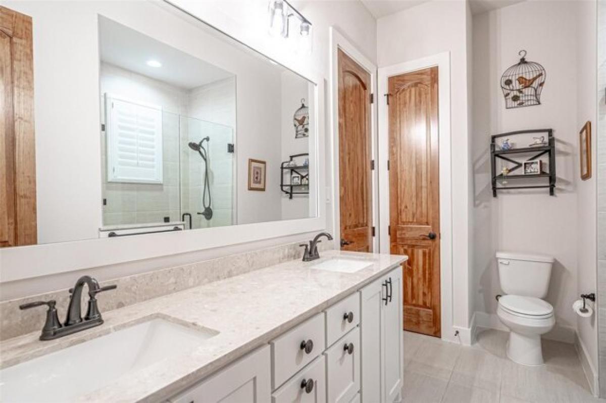 Picture of Home For Sale in Waxahachie, Texas, United States