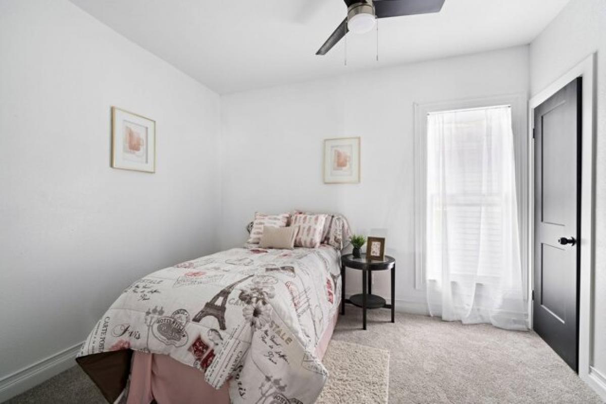 Picture of Home For Sale in Racine, Wisconsin, United States