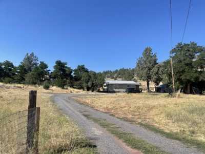 Home For Sale in Klamath Falls, Oregon