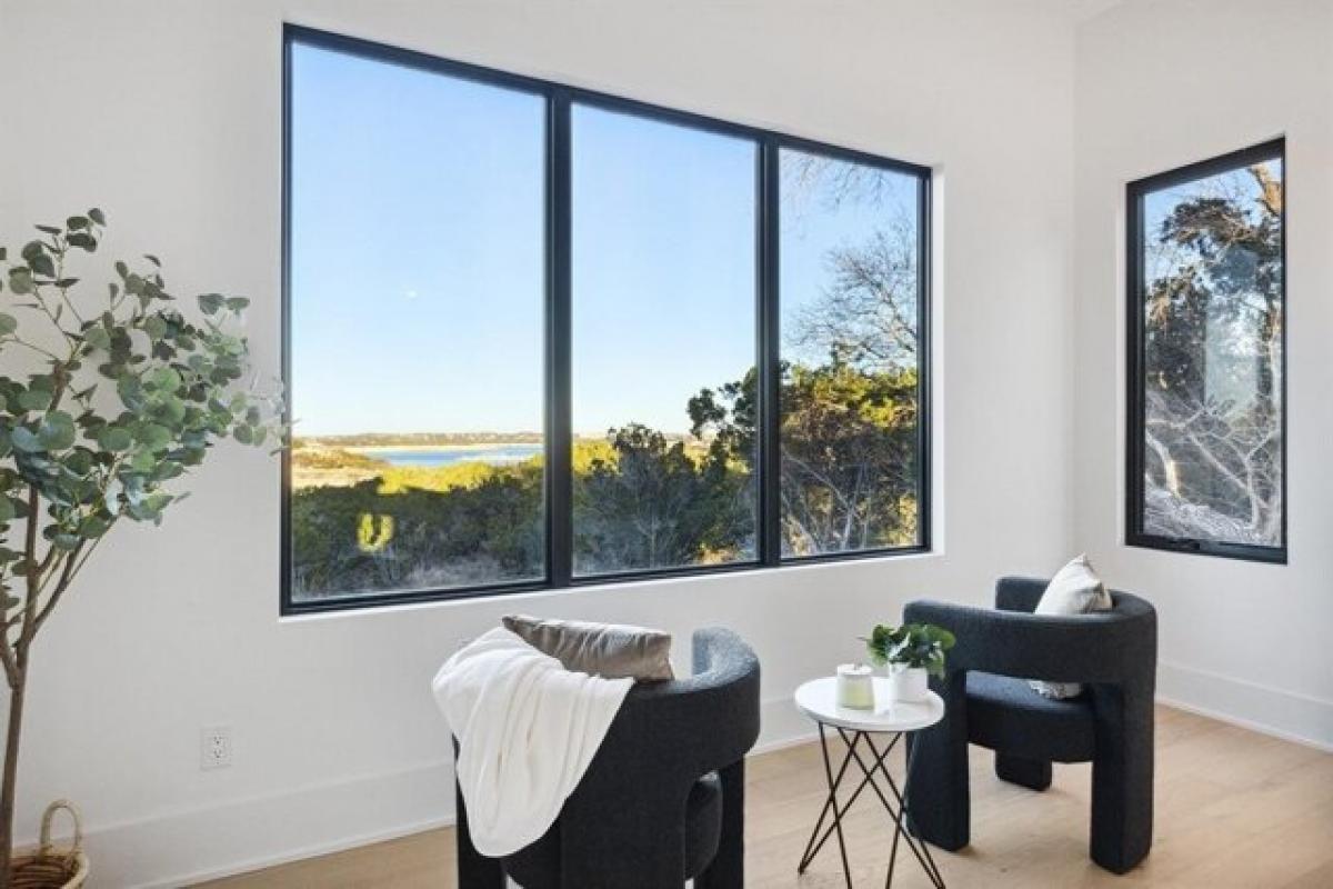 Picture of Home For Sale in Lago Vista, Texas, United States