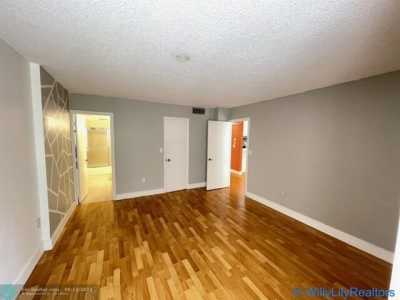 Home For Sale in Lauderhill, Florida