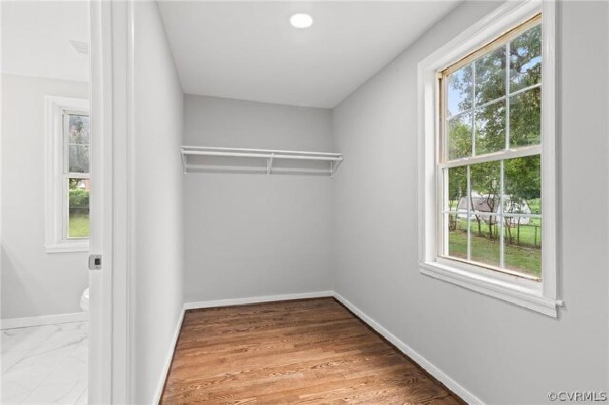 Picture of Home For Sale in Richmond, Virginia, United States