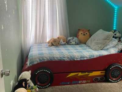 Home For Sale in Wesley Chapel, Florida