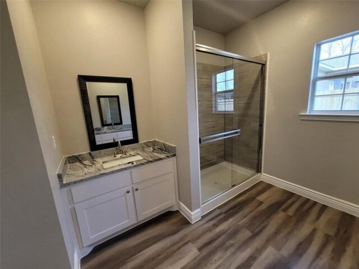 Picture of Home For Sale in Greenville, Texas, United States