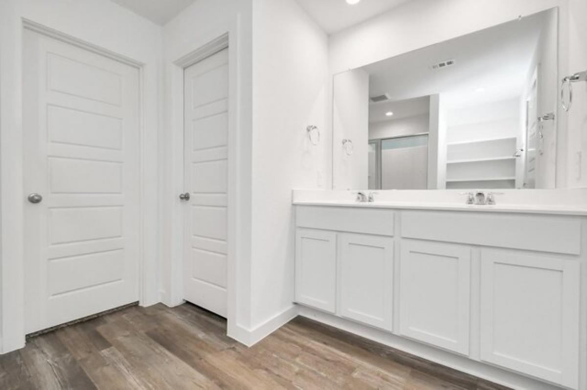 Picture of Home For Rent in Rosharon, Texas, United States