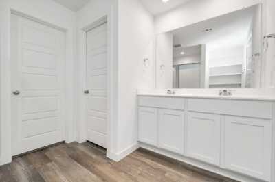 Home For Rent in Rosharon, Texas