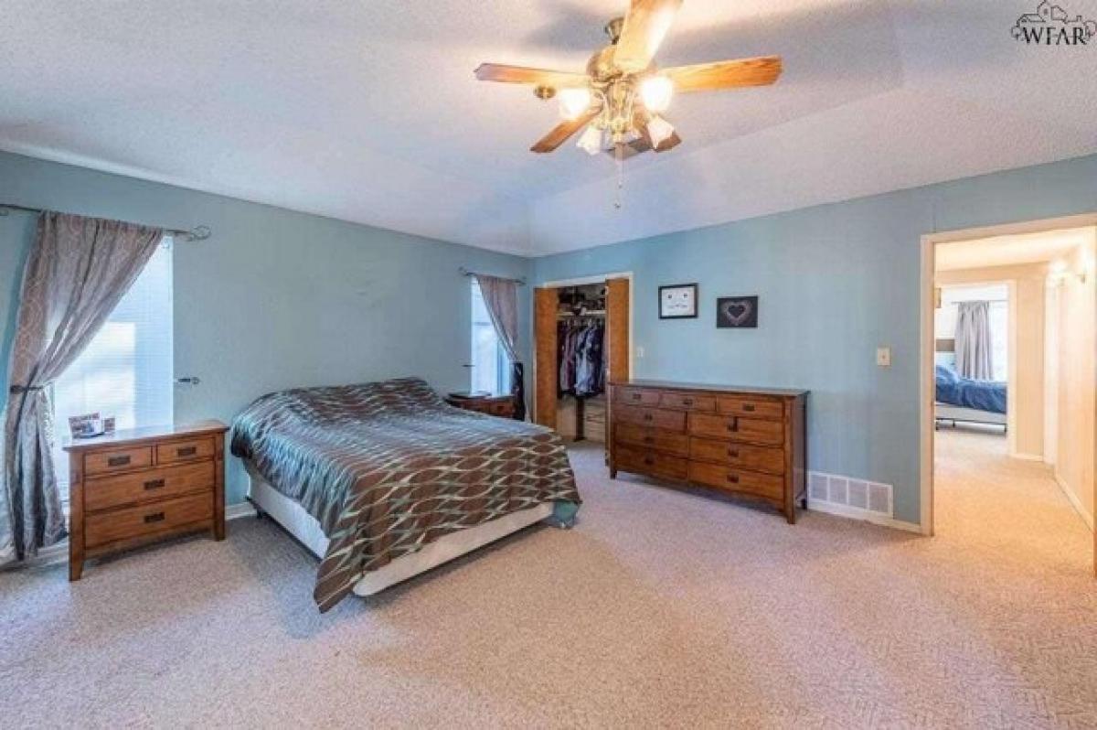 Picture of Home For Sale in Wichita Falls, Texas, United States