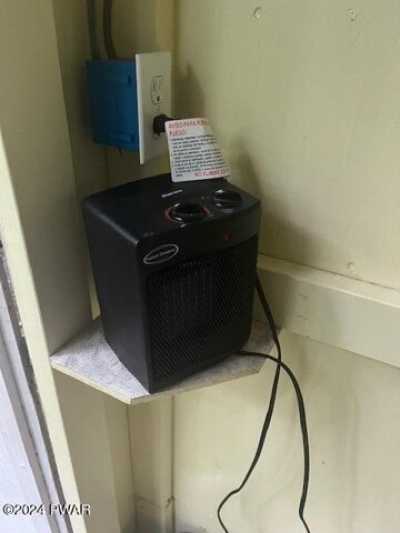 Home For Sale in Dingmans Ferry, Pennsylvania