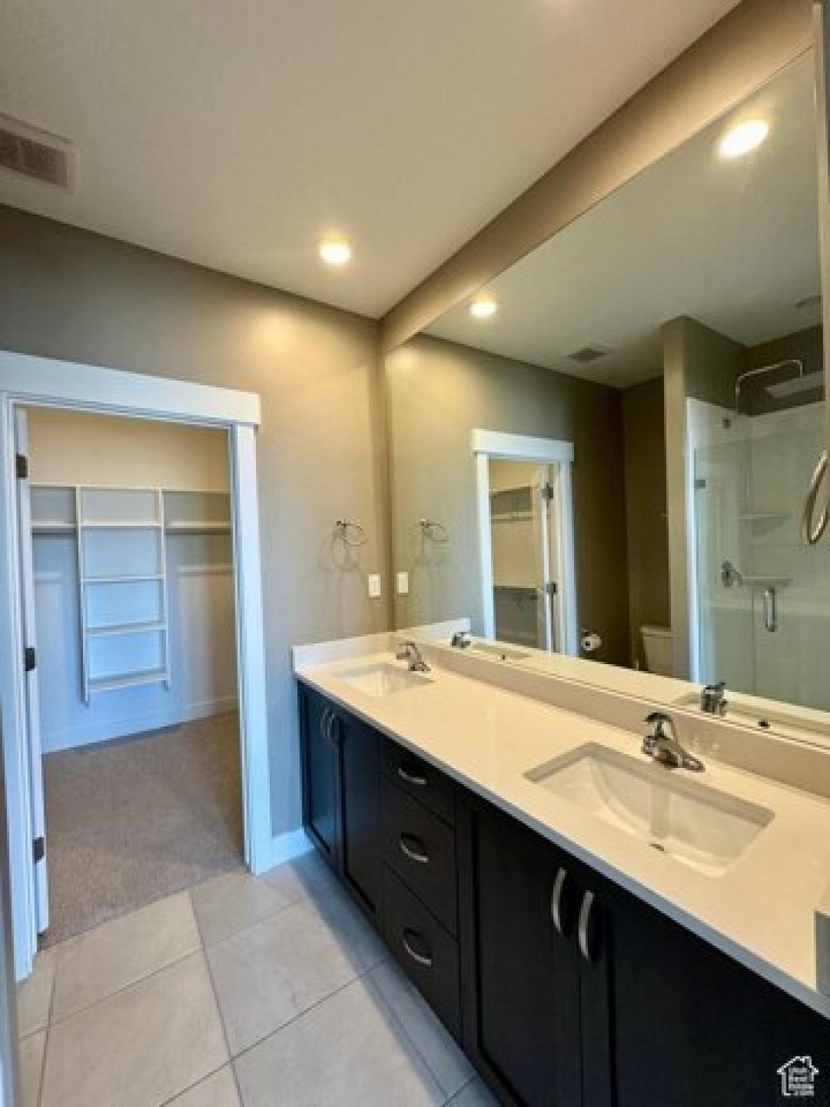 Picture of Home For Sale in South Jordan, Utah, United States