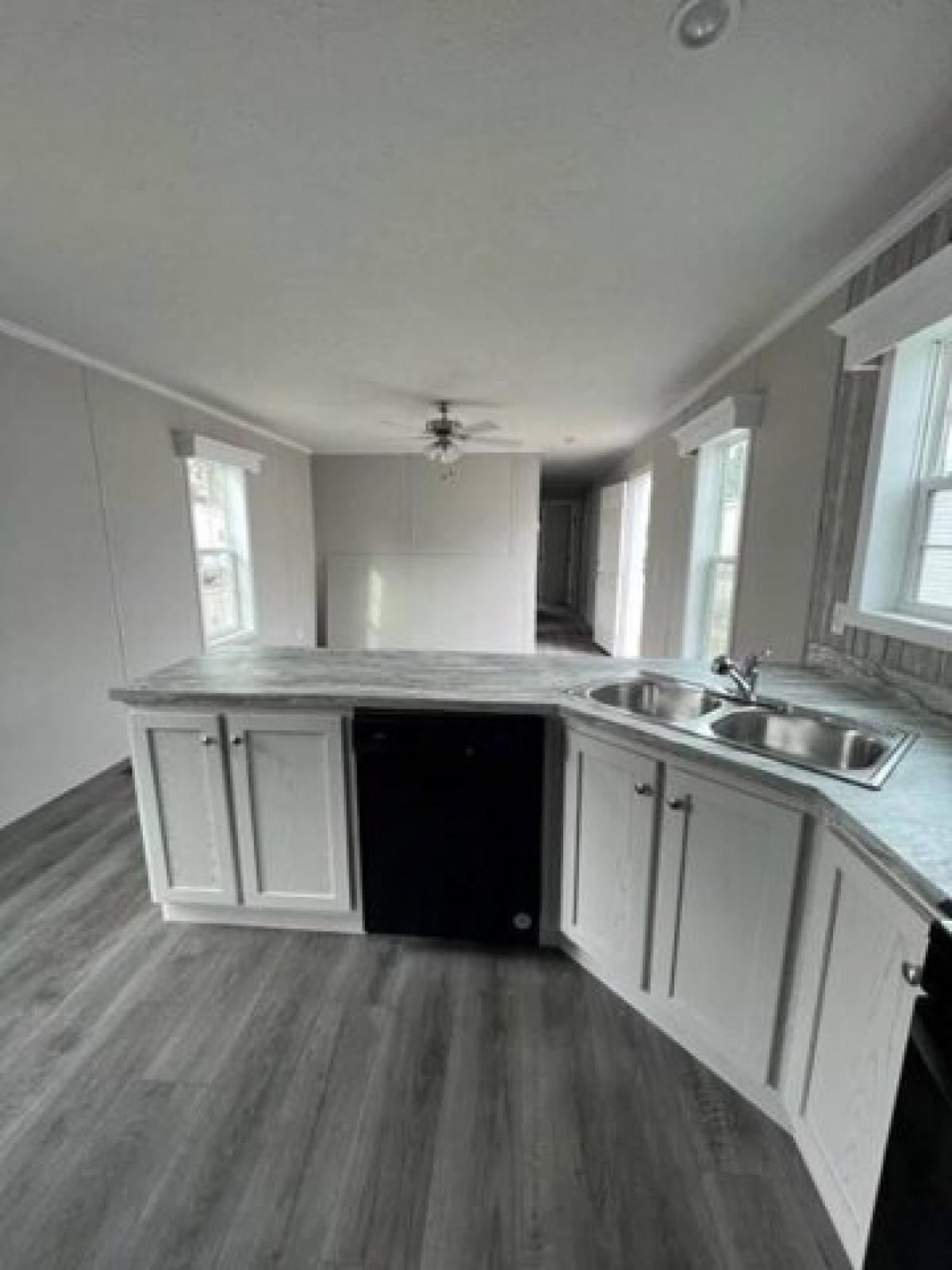 Picture of Home For Rent in North Sioux City, South Dakota, United States