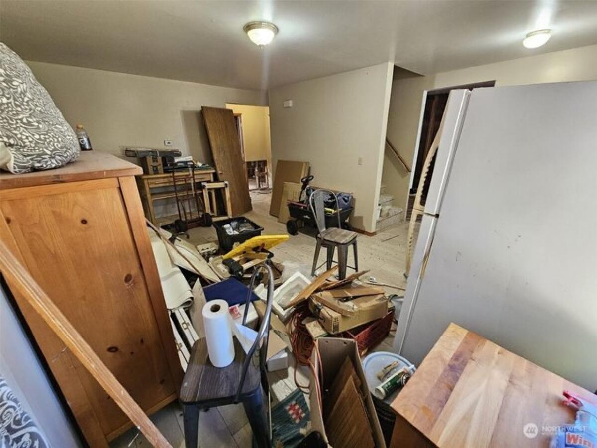 Picture of Home For Sale in Bremerton, Washington, United States