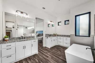 Home For Sale in Corsicana, Texas