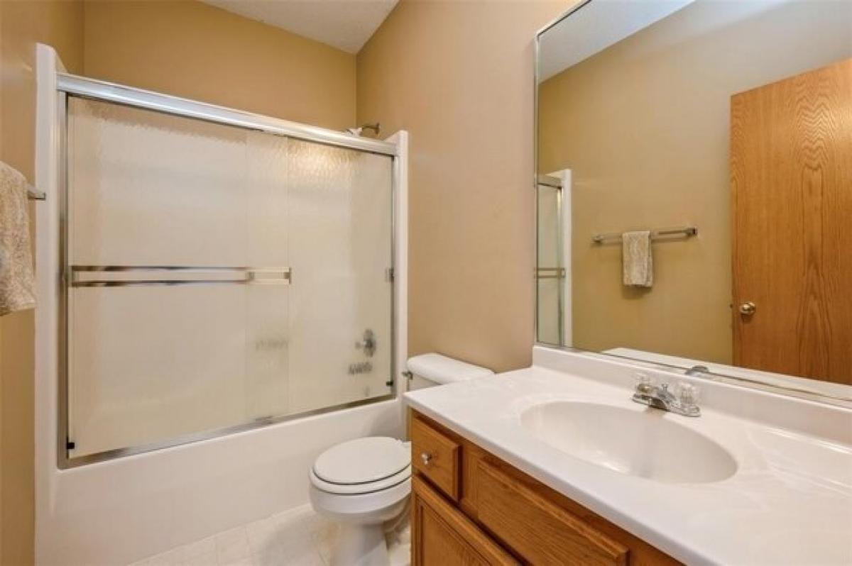 Picture of Home For Sale in Marion, Iowa, United States