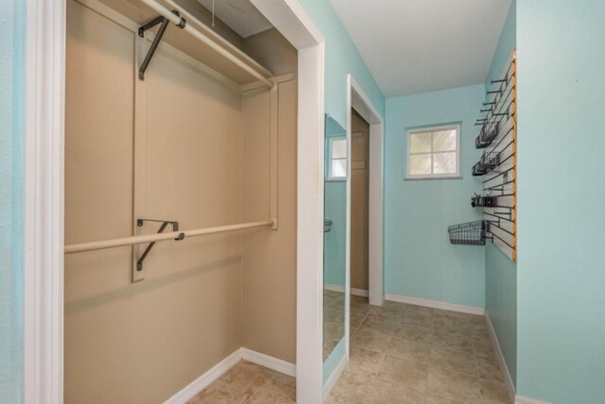 Picture of Home For Sale in Indialantic, Florida, United States