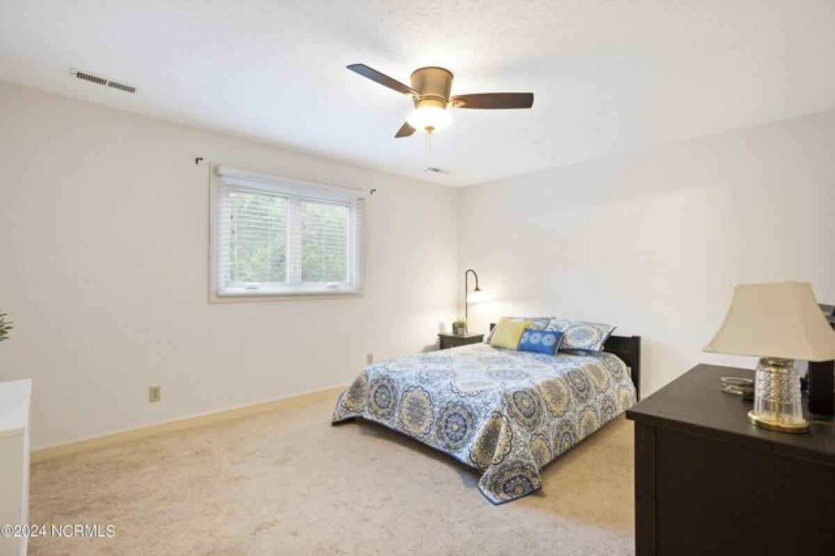 Picture of Home For Sale in Wilmington, North Carolina, United States