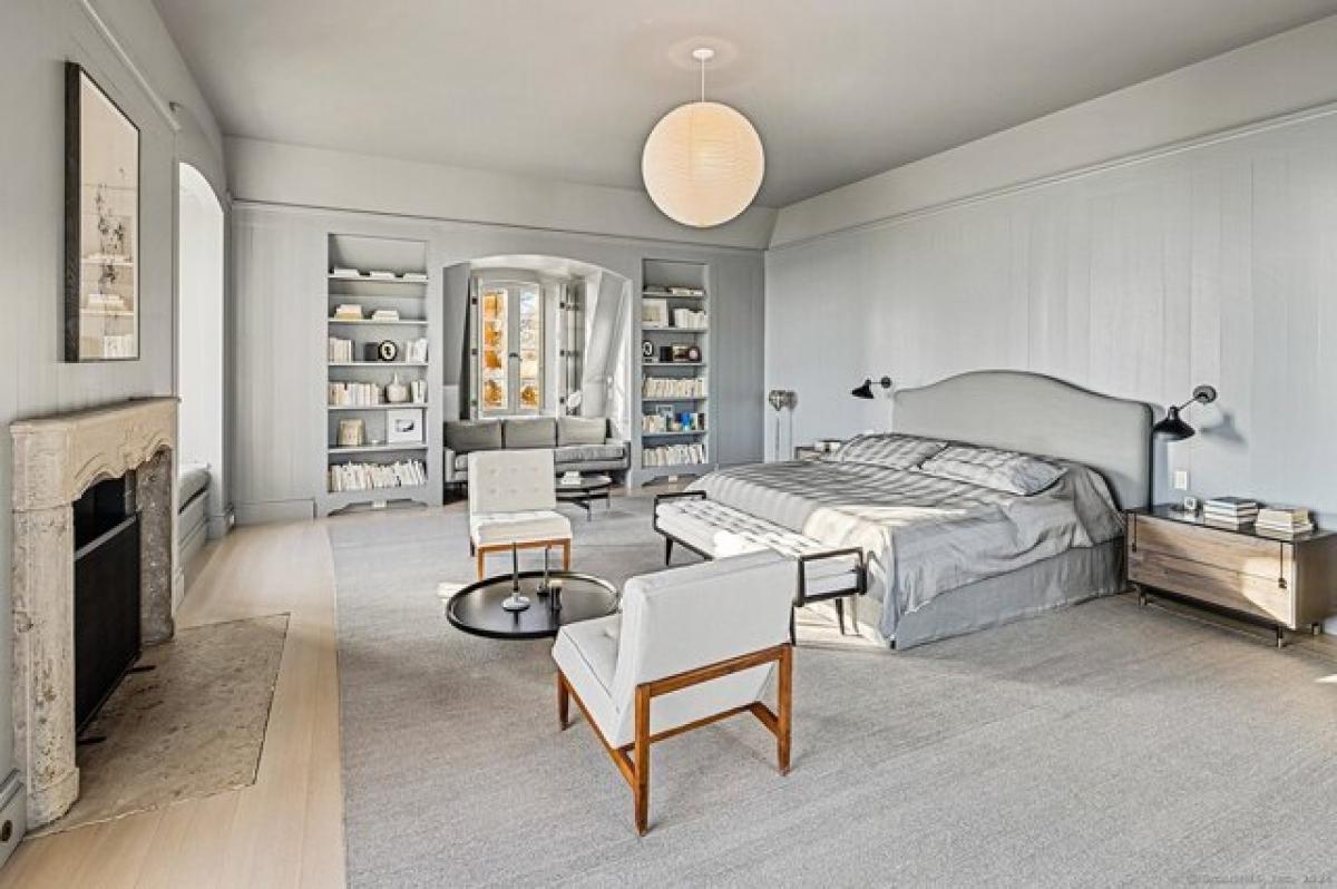 Picture of Home For Sale in Fairfield, Connecticut, United States