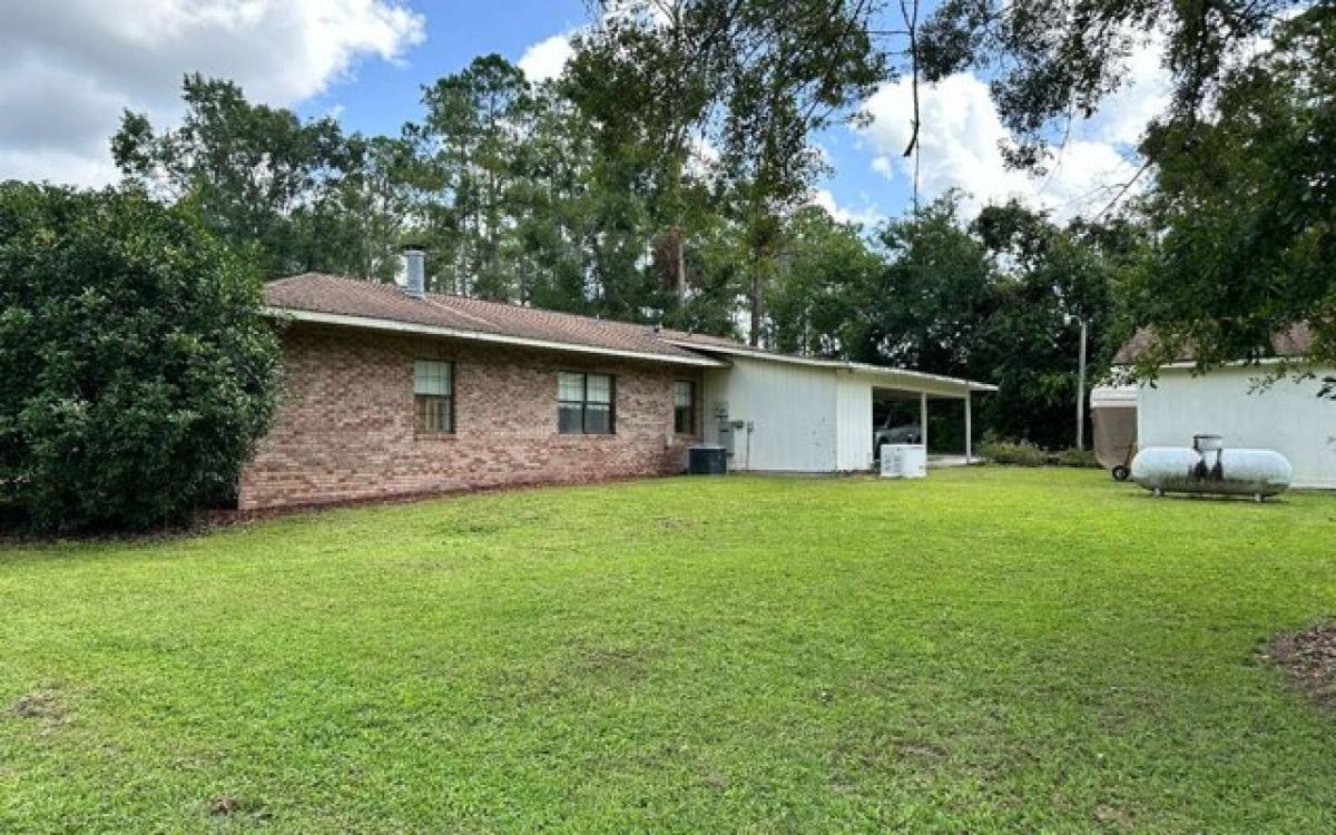Picture of Home For Sale in Live Oak, Florida, United States